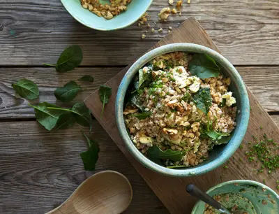 Matvete med sallad och grönmögelost